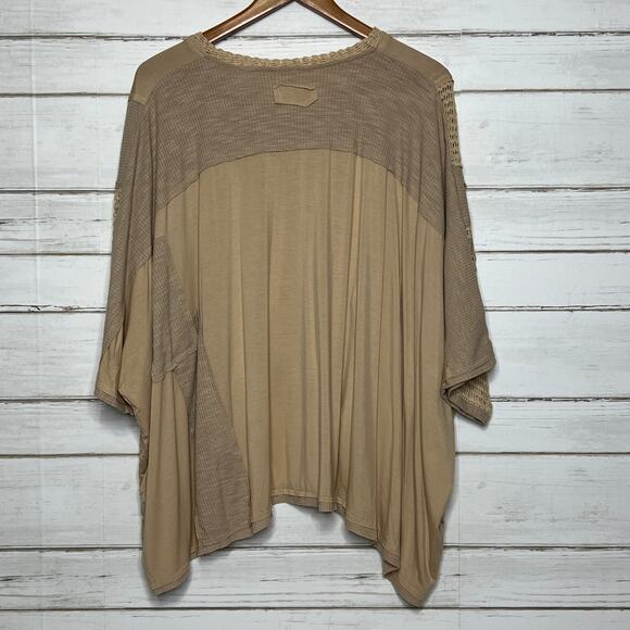 POL City Drifrter Oversized Neutral Tan Boho Top Size Small - Picture 3 of 9